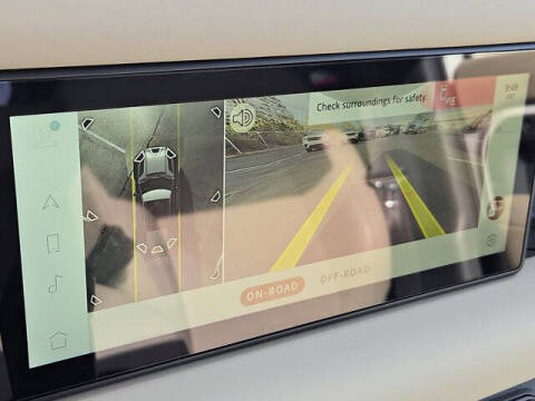 2024 Land Rover Defender 110 P300 S