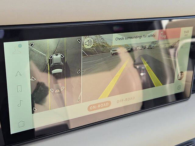 2024 Land Rover Defender 110 P300 S