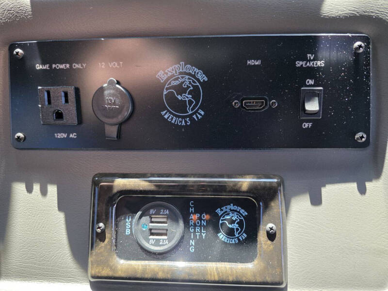 2018 Chevrolet Express 2500