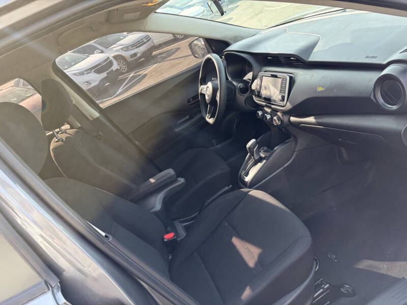 2024 Nissan Kicks S