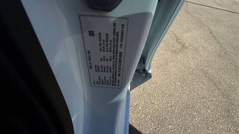 2021 Tesla Model 3 Standard Range Plus