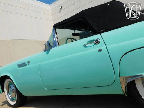 1955 Ford Thunderbird