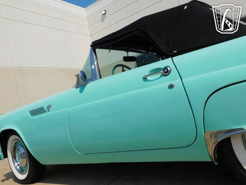 1955 Ford Thunderbird