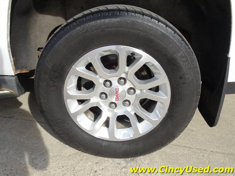 2016 GMC Yukon XL SLT