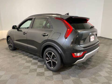 2025 Kia Niro Plug-In Hybrid EX