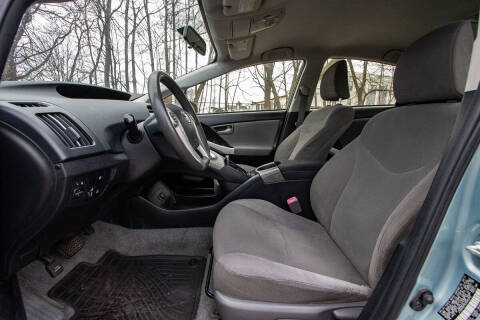 2013 Toyota Prius Plug-in Hybrid