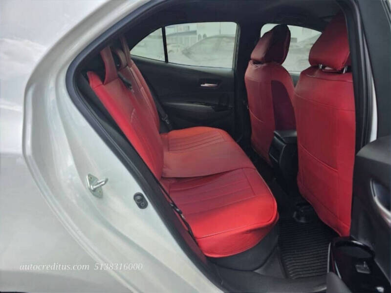 2020 Toyota Corolla Hatchback SE