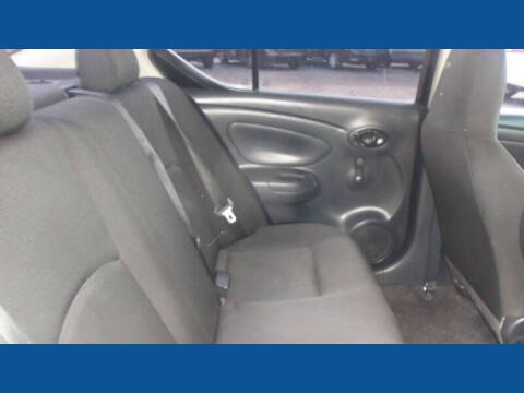 2016 Nissan Versa 1.6 S