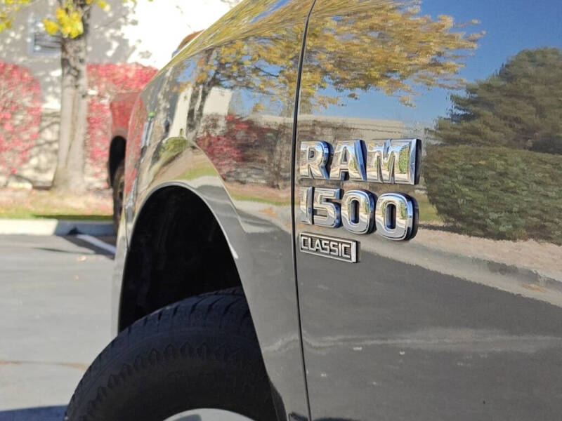 2019 RAM 1500 Classic Express