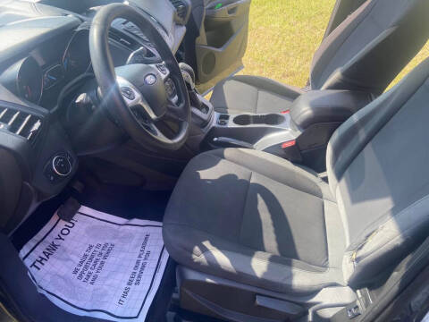 2016 Ford Escape S
