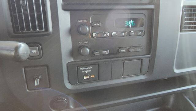 2004 GMC Savana 2500