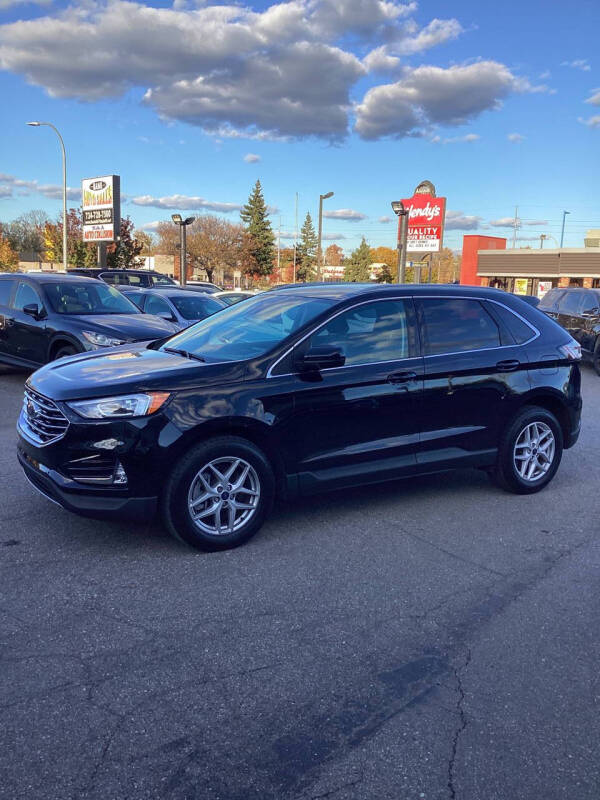 2021 Ford Edge SEL photo 8