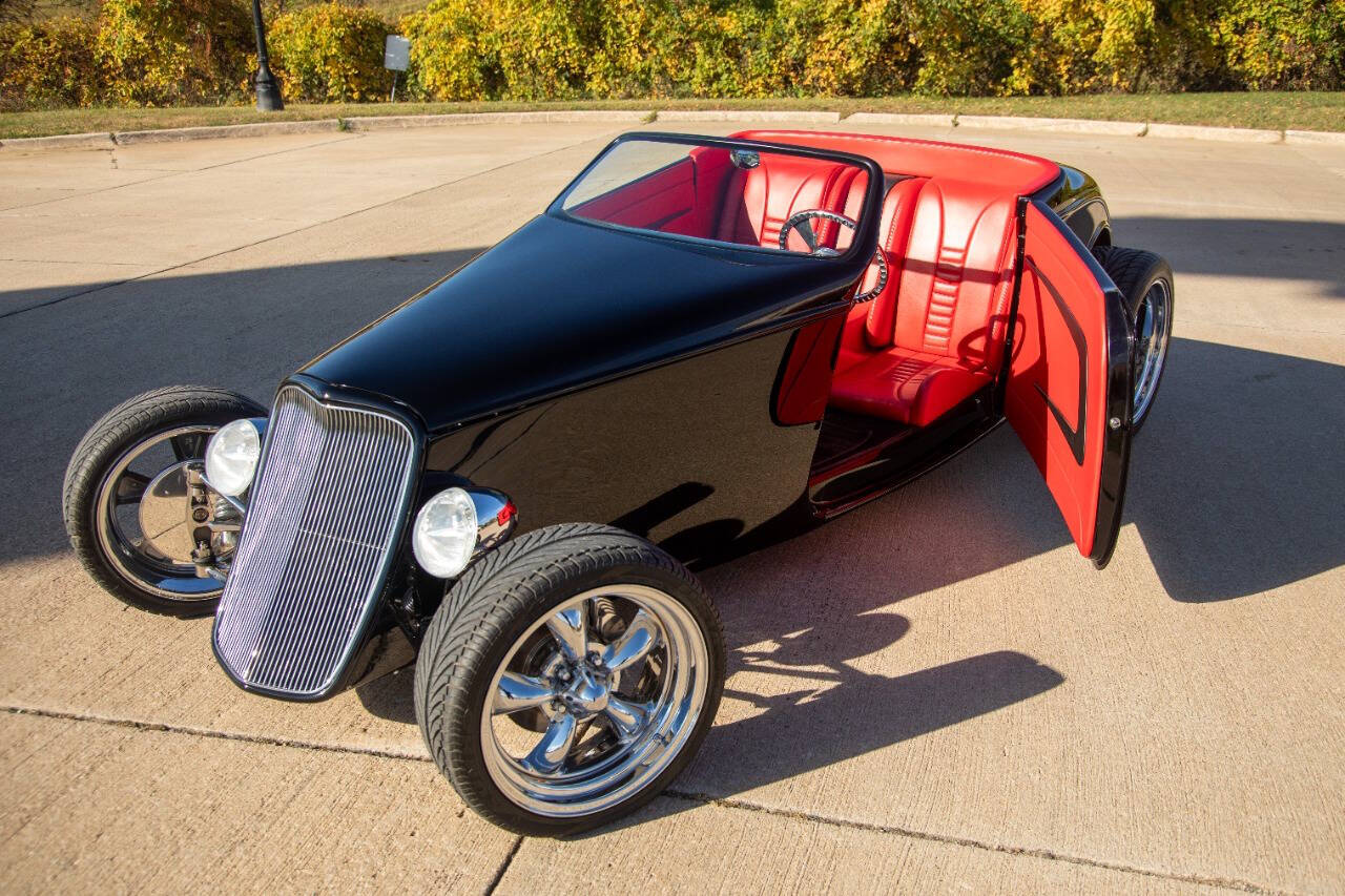 1933 Ford Model 40 4