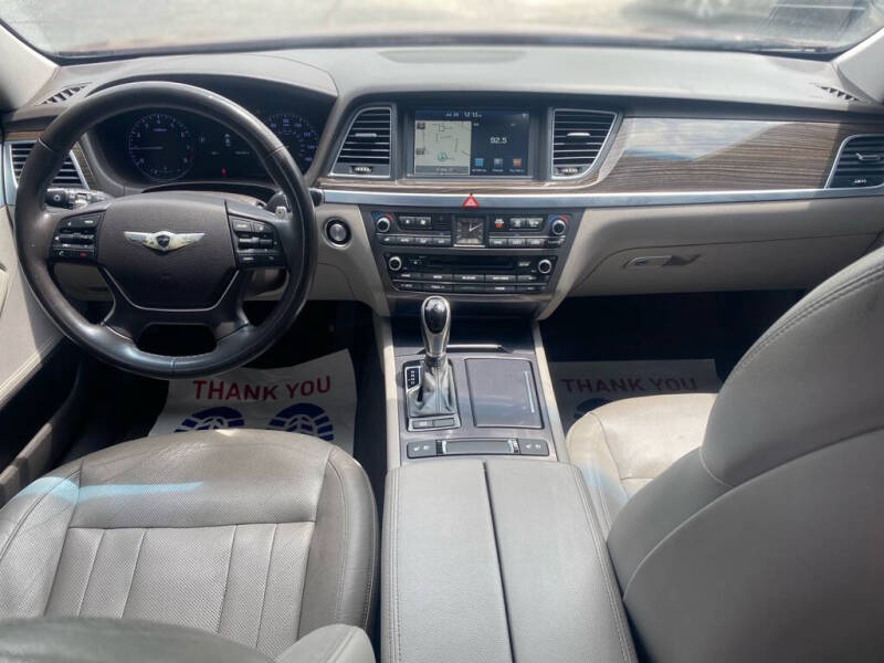 2016 Hyundai Genesis