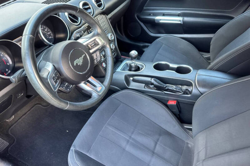 2018 Ford Mustang EcoBoost