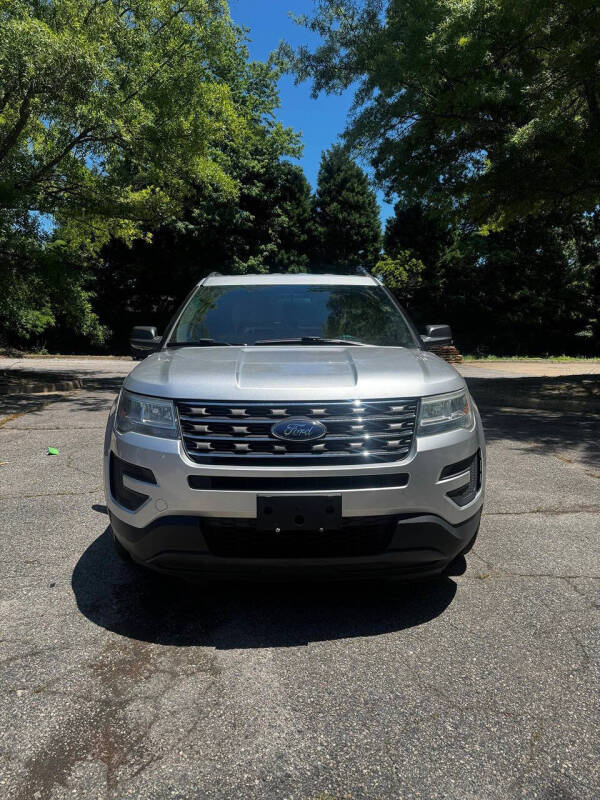 2016 Ford Explorer