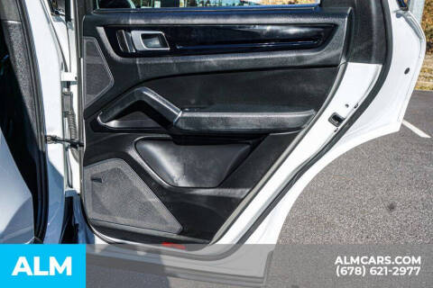 2023 Porsche Cayenne