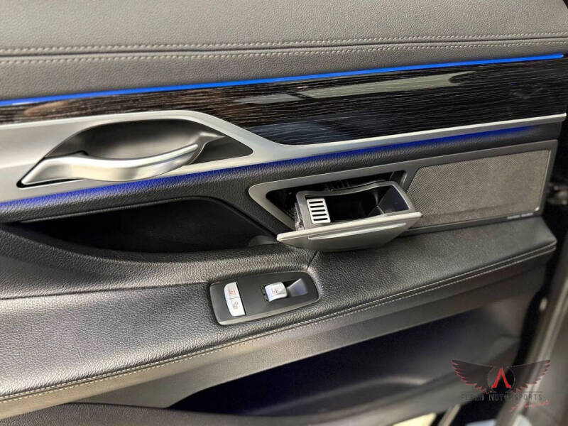 2018 BMW 7 Series 740i