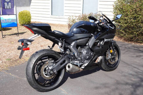 2024 Yamaha R7