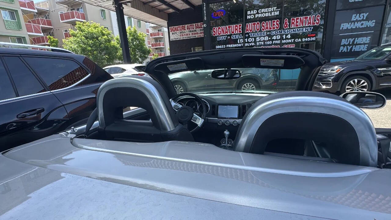 2005 Chevrolet SSR LS 2dr Regular Cab Convertible LS Rwd SB 13
