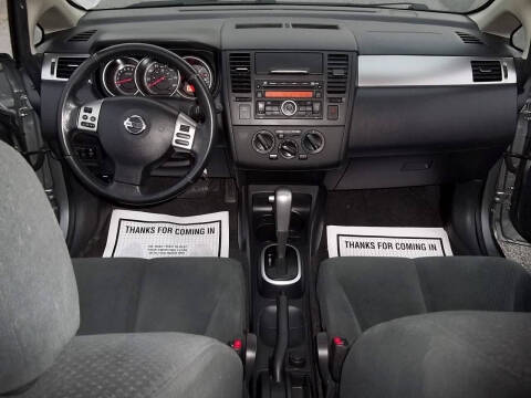 2012 Nissan Versa 1.8 SL