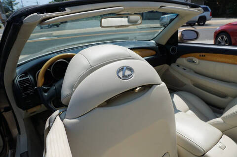 2004 Lexus SC 430