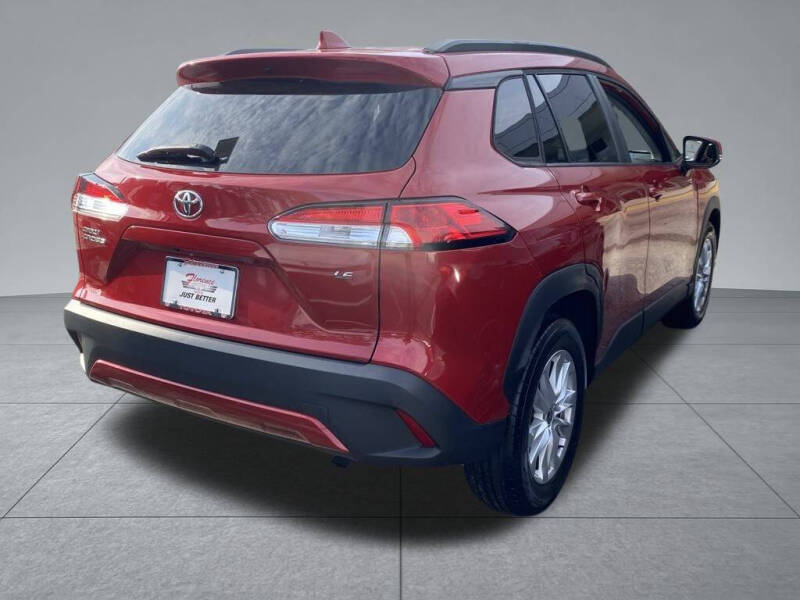 2022 Toyota Corolla Cross LE