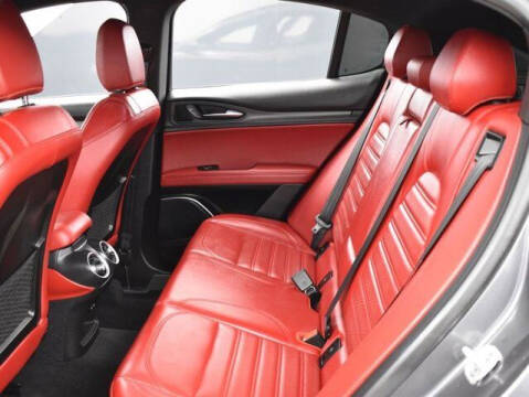2018 Alfa Romeo Stelvio Ti Sport