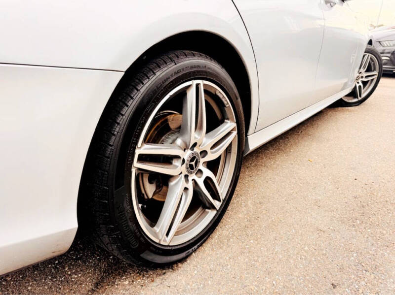 2018 Mercedes-Benz E-Class E 300