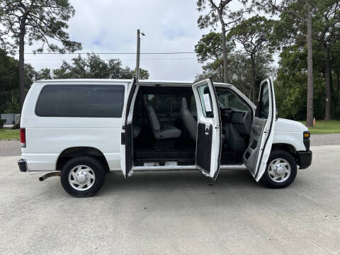 2010 Ford E-350