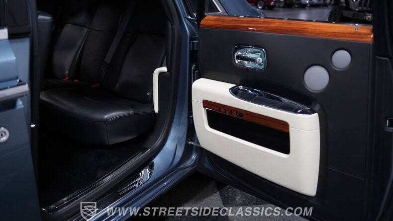 2010 Rolls-Royce Ghost