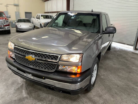 2007 Chevrolet Silverado 1500 Classic for sale at Auto Selection Inc. in Houston TX