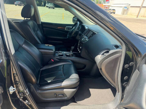 2015 Nissan Pathfinder S