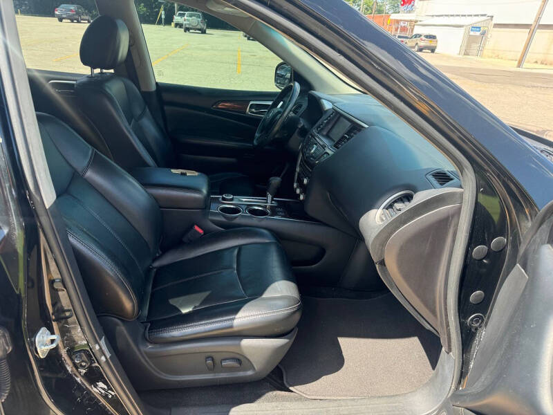 2015 Nissan Pathfinder S