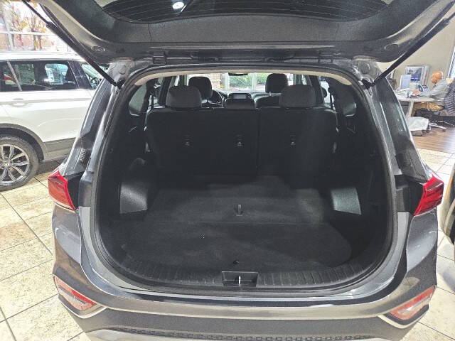 2019 Hyundai Santa Fe SE 2.4L