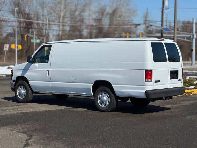 2014 Ford E-Series