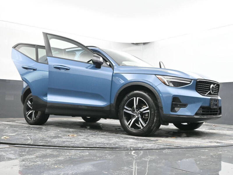 2024 Volvo XC40