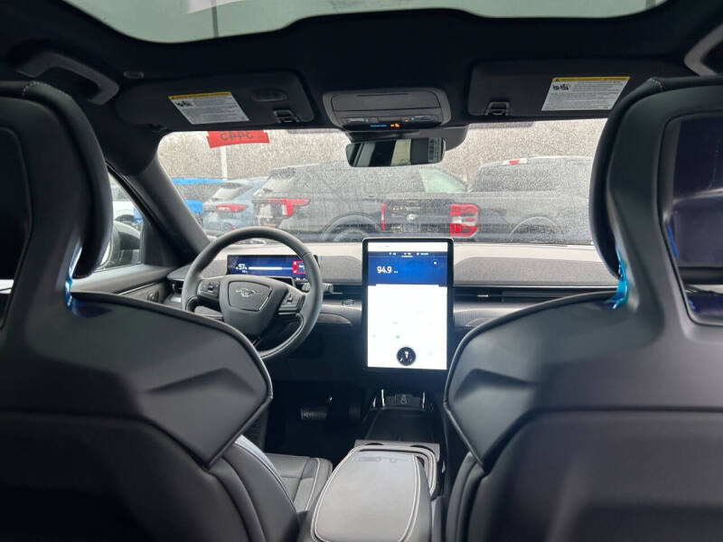 2025 Ford Mustang Mach-E GT