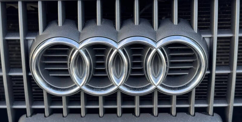 2012 Audi Q5 2.0T quattro Premium Plus