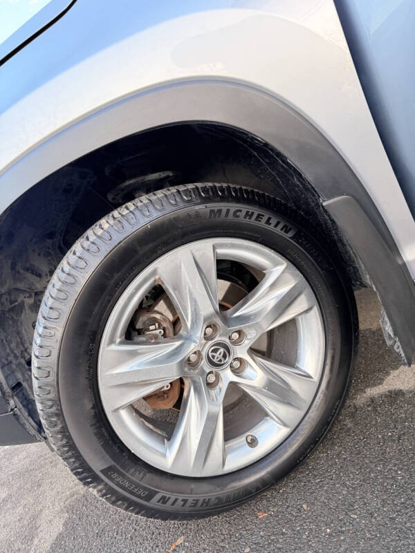 2016 Toyota Highlander Limited Platinum