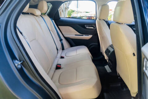 2017 Jaguar F-PACE 35t Premium