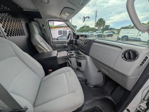 2014 Ford E-Series