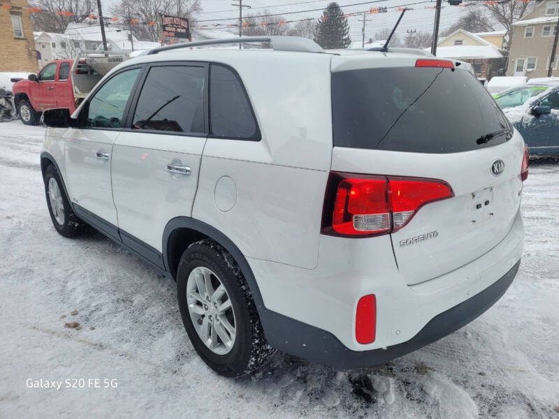 2015 Kia Sorento LX