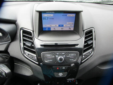 2016 Ford Fiesta SE