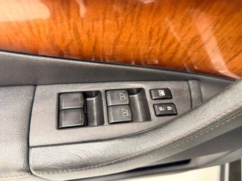 2011 Infiniti FX35