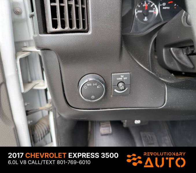 2017 Chevrolet Express LT 3500