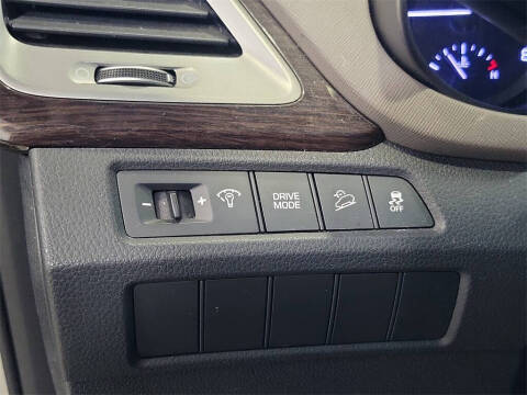 2019 Hyundai Santa Fe XL SE