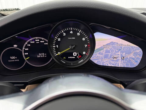 2023 Porsche Cayenne E-Hybrid Platinum Edition