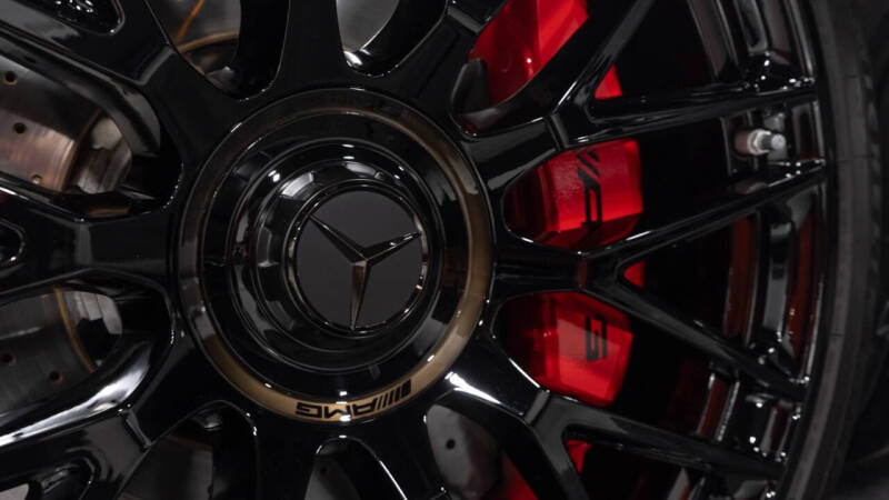 2025 Mercedes-Benz S-Class AMG S 63 E Performance