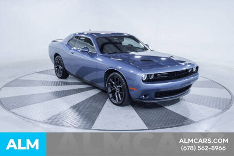 2021 Dodge Challenger SXT